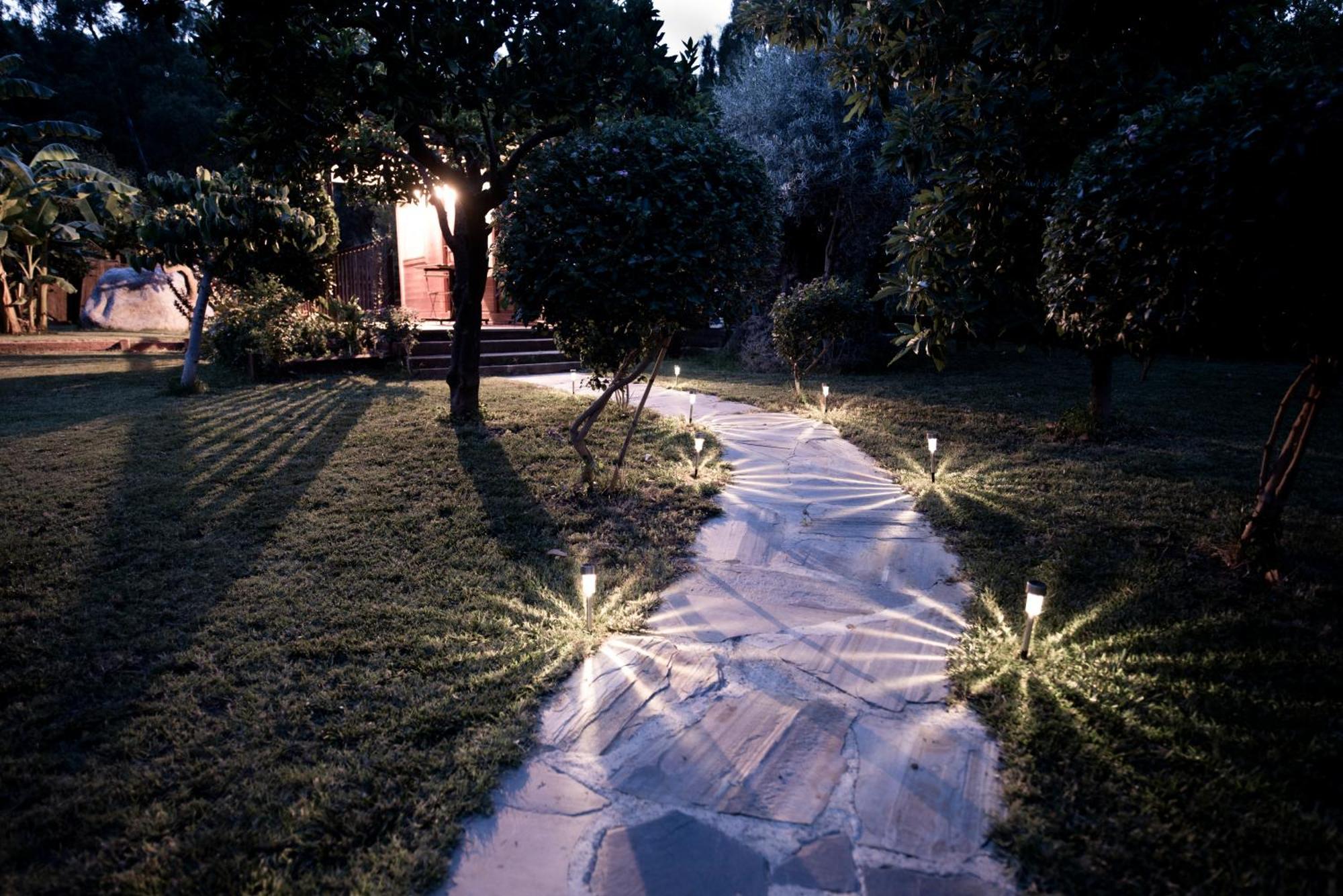 El Jardin Del Eden Villa Orgiva Exterior photo